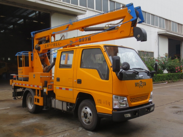 江铃13.3米双排高空作业车（蓝牌新款）